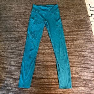 Fast and free high-rise tight 25”